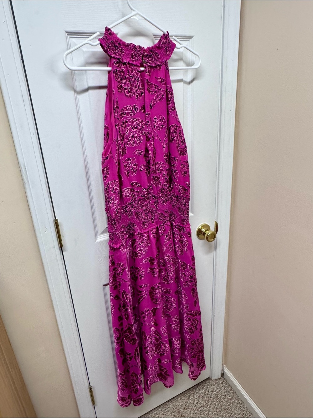 White House Black Market Pink Floral Halter Maxi Dress Size 10 Smocked Waist - Picture 8 of 12
